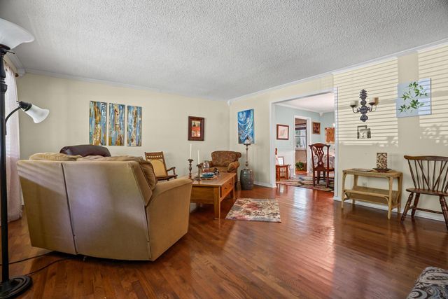 1561 Edgefield Ct, Cookeville, TN 38506