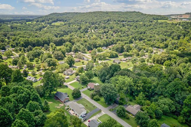 1561 Edgefield Ct, Cookeville, TN 38506