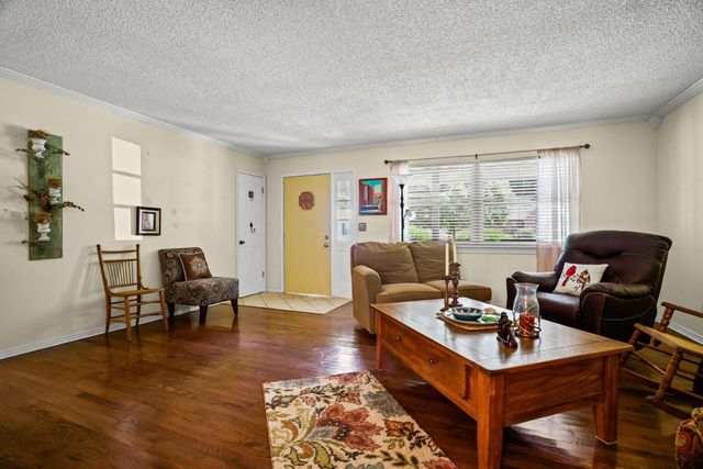 1561 Edgefield Ct, Cookeville, TN 38506