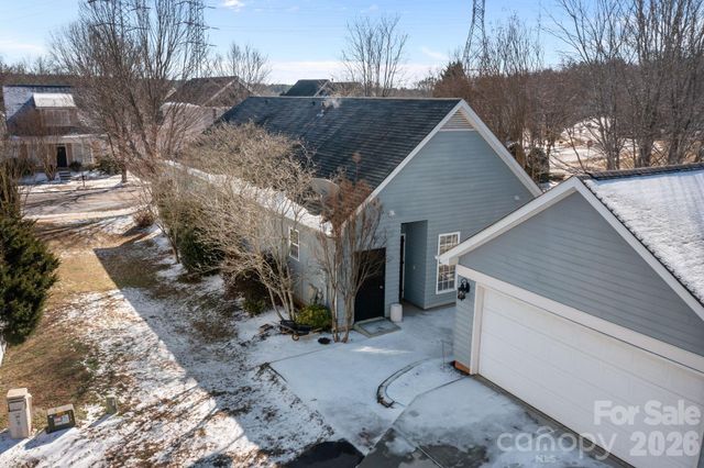 8111 Bud Henderson Road, Huntersville, NC 28078