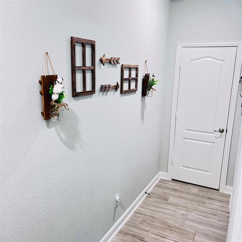 320 Buffalo Trail, Angleton, TX 77515