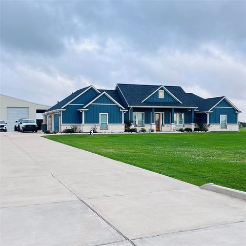 320 Buffalo Trail, Angleton, TX 77515