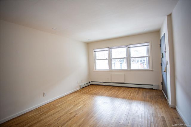 765 Shore Road 1M, Long Beach, NY 11561