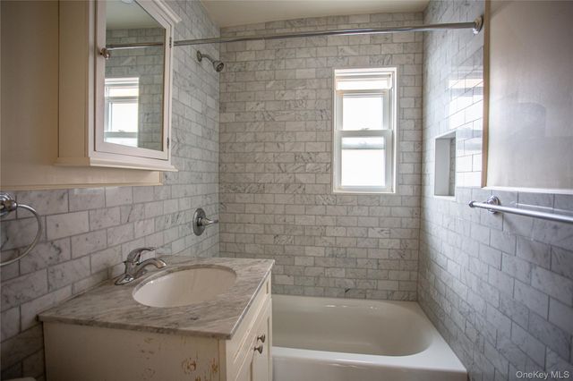 765 Shore Road 1M, Long Beach, NY 11561