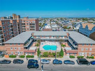 765 Shore Road 1M, Long Beach, NY 11561