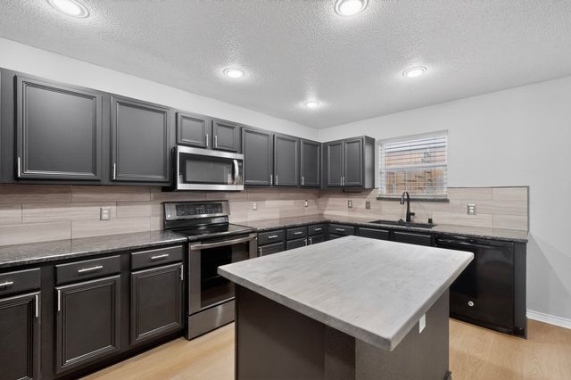 1930 Bishop Hill, Little Elm, TX 75036