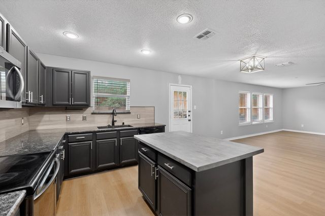 1930 Bishop Hill, Little Elm, TX 75036