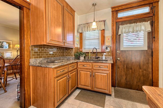 729 Welty STREET, Southwest Greensburg Boro, PA 15601