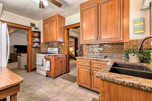 729 Welty STREET, Southwest Greensburg Boro, PA 15601