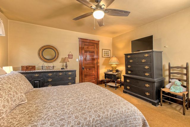 729 Welty STREET, Southwest Greensburg Boro, PA 15601