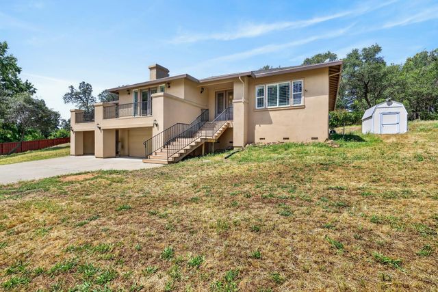 6005 Virginiatown Rd, Newcastle, CA 95658