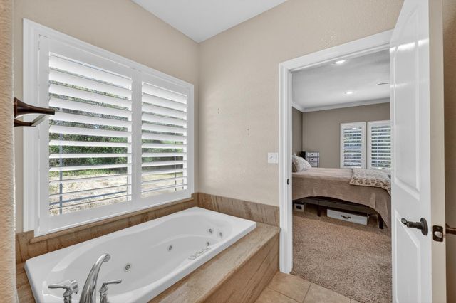 6005 Virginiatown Rd, Newcastle, CA 95658