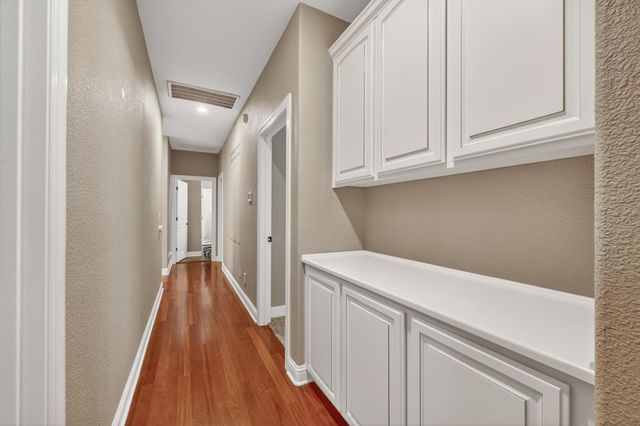 6005 Virginiatown Rd, Newcastle, CA 95658