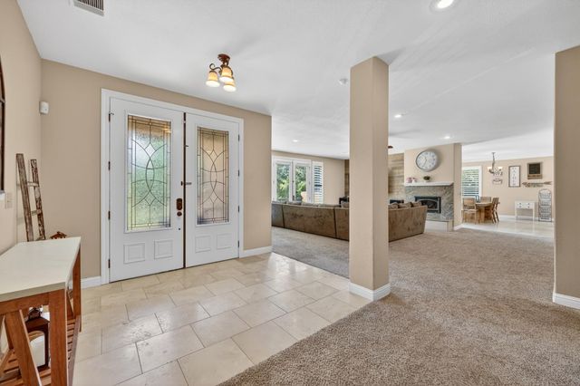 6005 Virginiatown Rd, Newcastle, CA 95658