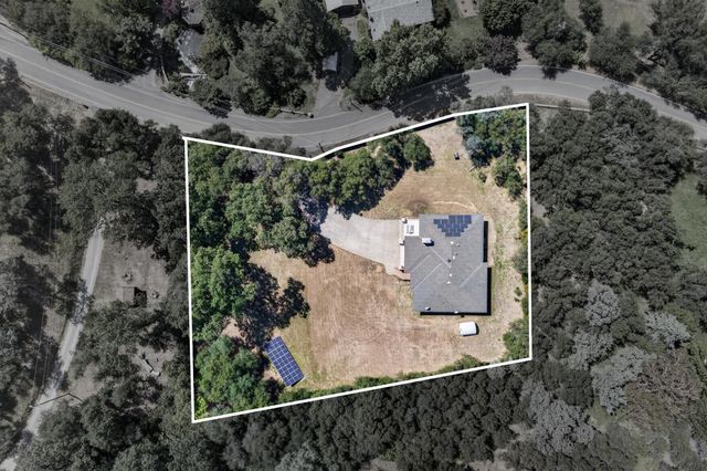 6005 Virginiatown Rd, Newcastle, CA 95658