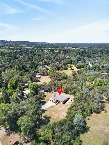 6005 Virginiatown Rd, Newcastle, CA 95658
