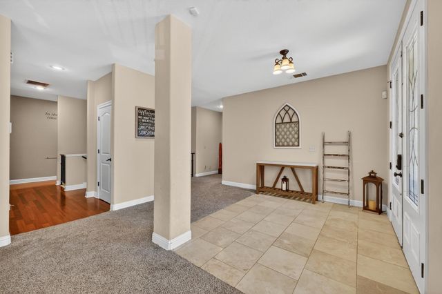 6005 Virginiatown Rd, Newcastle, CA 95658
