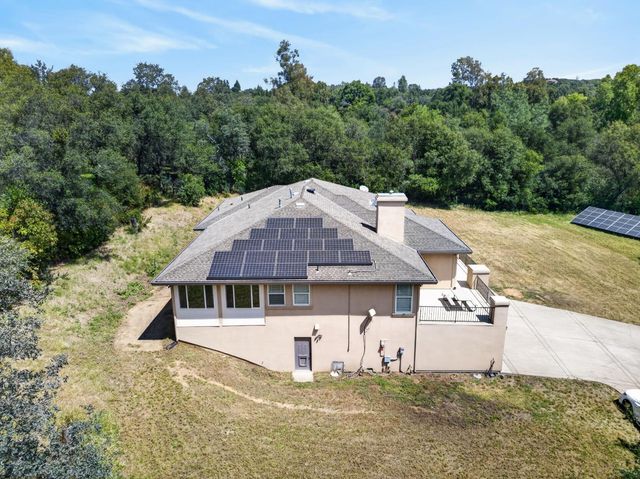 6005 Virginiatown Rd, Newcastle, CA 95658