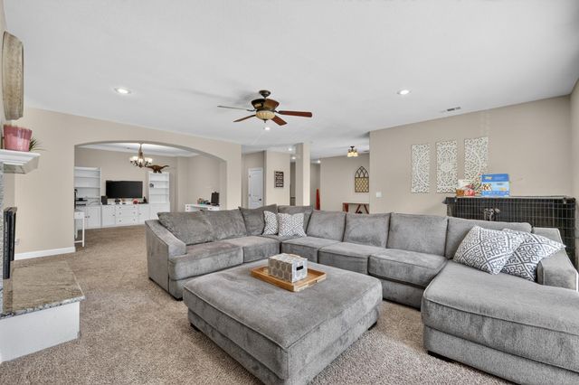 6005 Virginiatown Rd, Newcastle, CA 95658