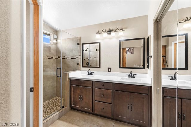 6313 Monarch Creek Street, Las Vegas, NV 89130