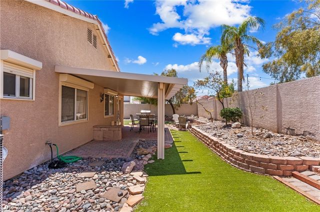 6313 Monarch Creek Street, Las Vegas, NV 89130