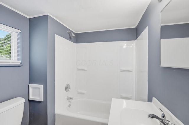544 Cedarwood Road, Columbus, OH 43207