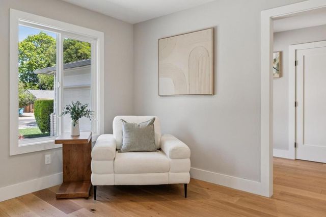935 Circle Drive, Santa Clara, CA 95050