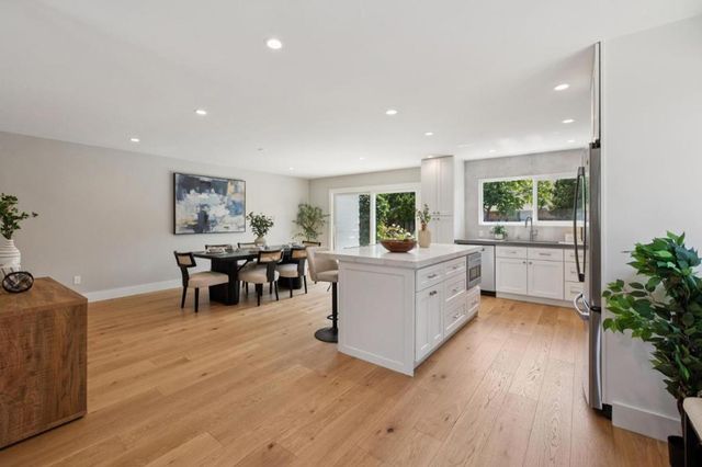 935 Circle Drive, Santa Clara, CA 95050