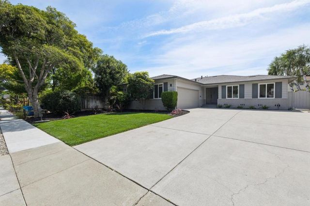 935 Circle Drive, Santa Clara, CA 95050