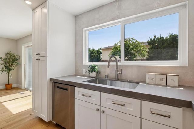 935 Circle Drive, Santa Clara, CA 95050