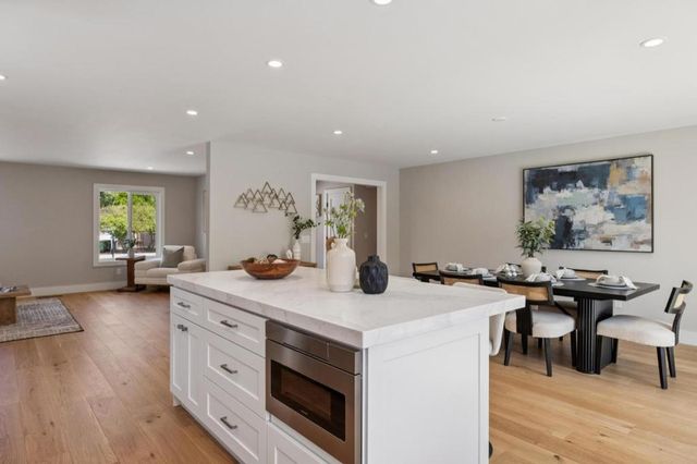 935 Circle Drive, Santa Clara, CA 95050
