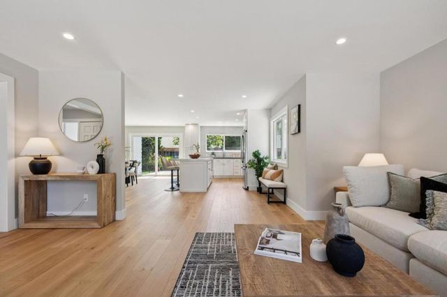 935 Circle Drive, Santa Clara, CA 95050