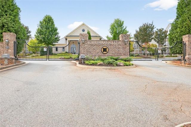 10171 Windalier Way, Roswell, GA 30076