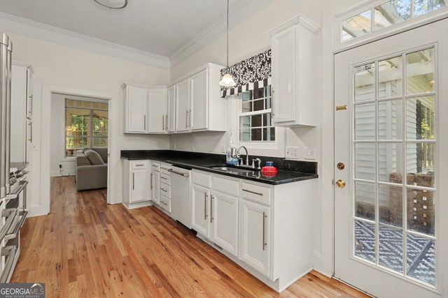 180 Courtland Drive, Fayetteville, GA 30215