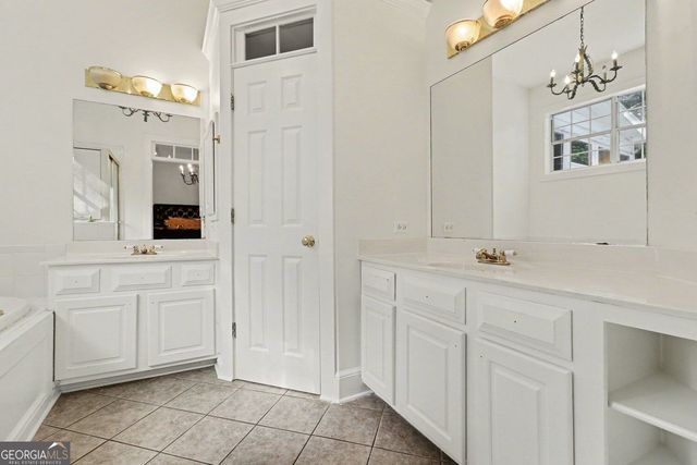 180 Courtland Drive, Fayetteville, GA 30215