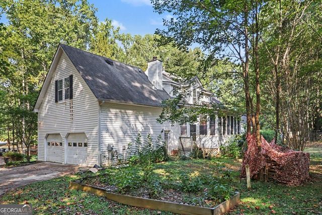 180 Courtland Drive, Fayetteville, GA 30215