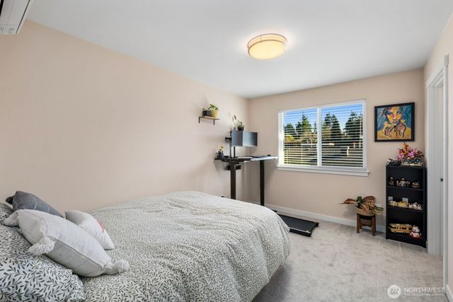 18124 1st Place SW, Normandy Park, WA 98166