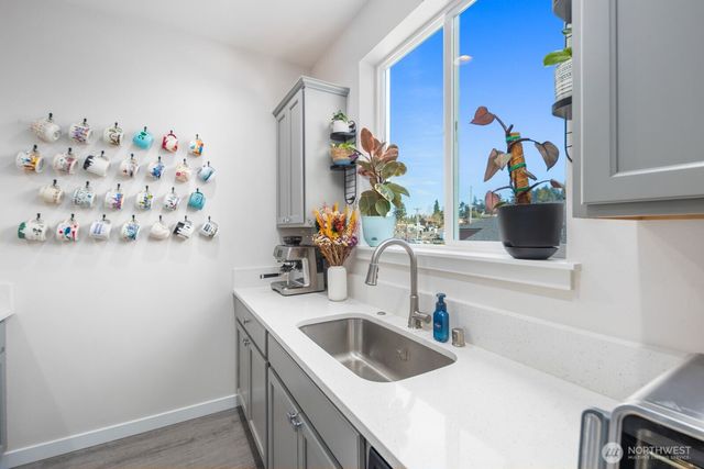 18124 1st Place SW, Normandy Park, WA 98166