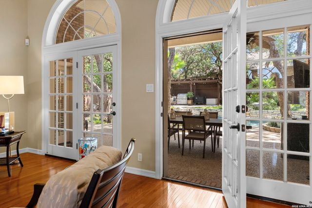 10 INWOOD MNR, San Antonio, TX 78248