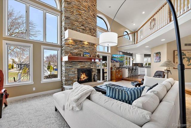 35809 Schmid Drive, New Baltimore, MI 48047