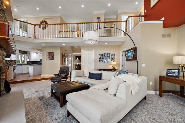 35809 Schmid Drive, New Baltimore, MI 48047