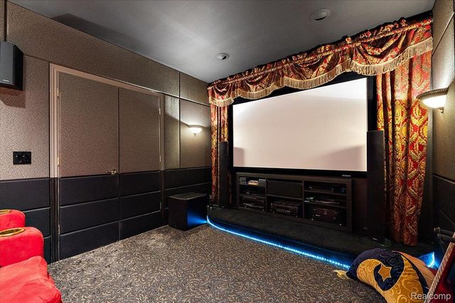 35809 Schmid Drive, New Baltimore, MI 48047