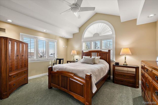 35809 Schmid Drive, New Baltimore, MI 48047