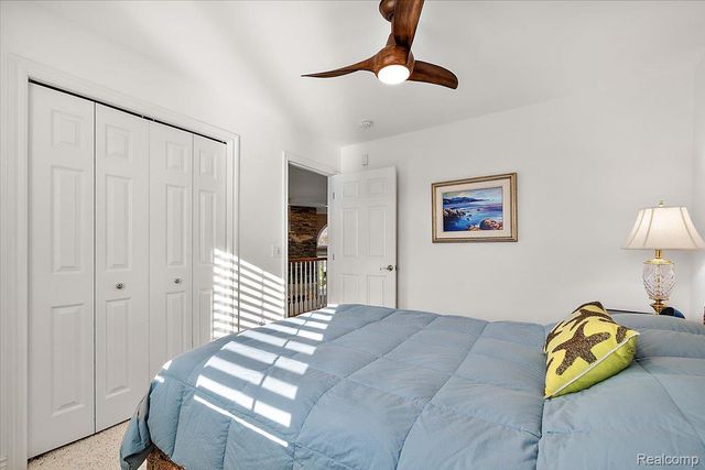 35809 Schmid Drive, New Baltimore, MI 48047