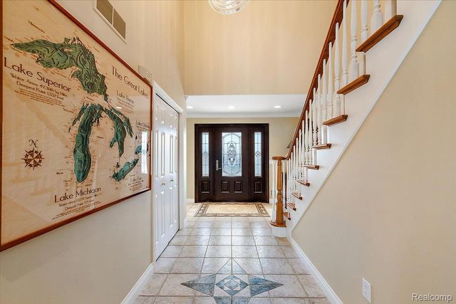 35809 Schmid Drive, New Baltimore, MI 48047