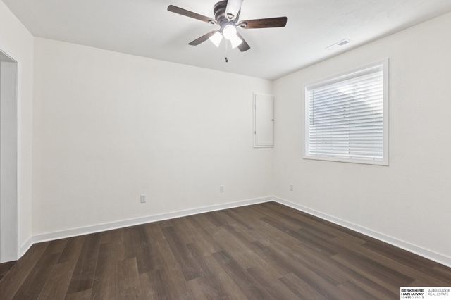 8118 S 196 Street, Gretna, NE 68028