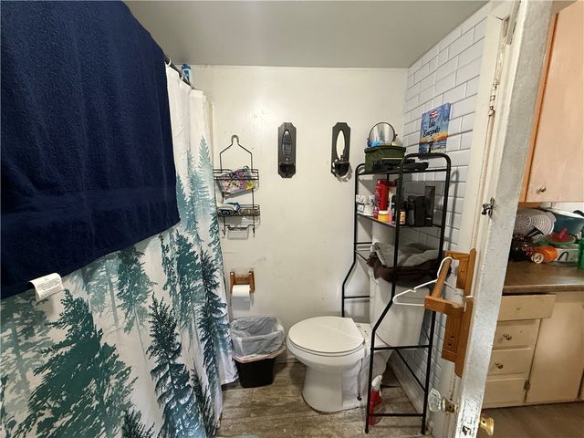 1 Laurel Street, Rochester, NY 14606