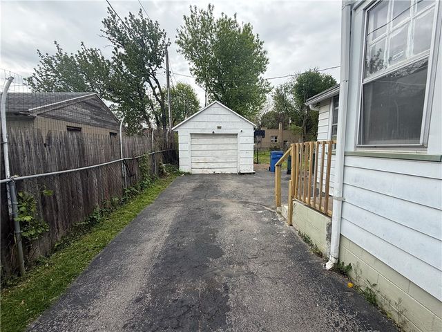 1 Laurel Street, Rochester, NY 14606