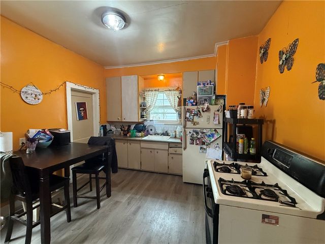 1 Laurel Street, Rochester, NY 14606