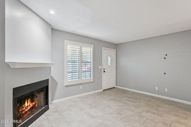 5704 E AIRE LIBRE Avenue 1123, Scottsdale, AZ 85254